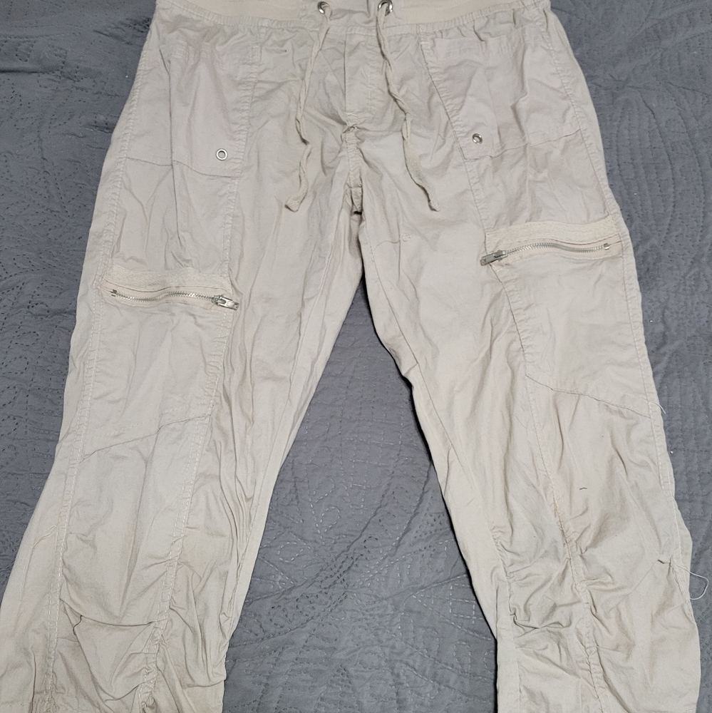 Cargo capris